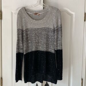 Women’s sequin sweater, size large